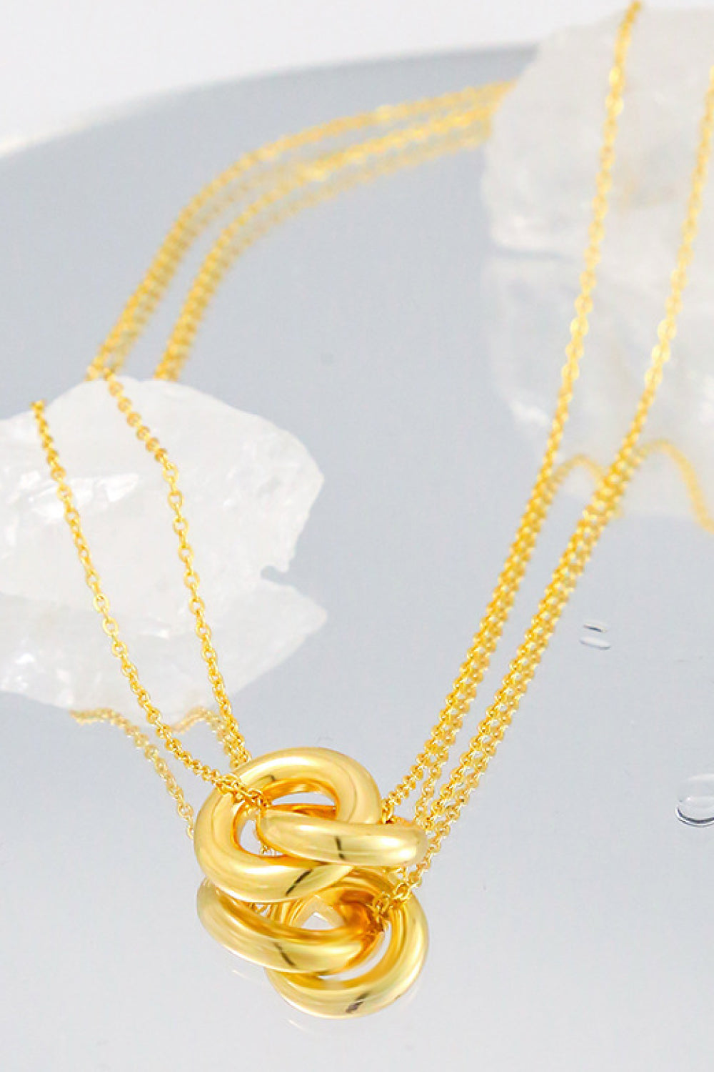 Mallory Linked Ring Pendant Chain Necklace