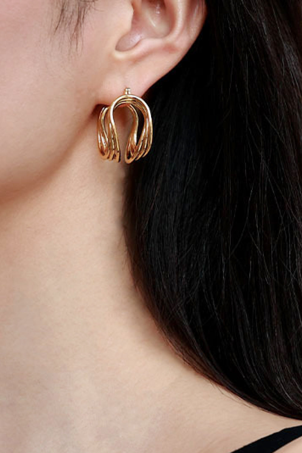 Aria U-Shaped Hoop Earrings