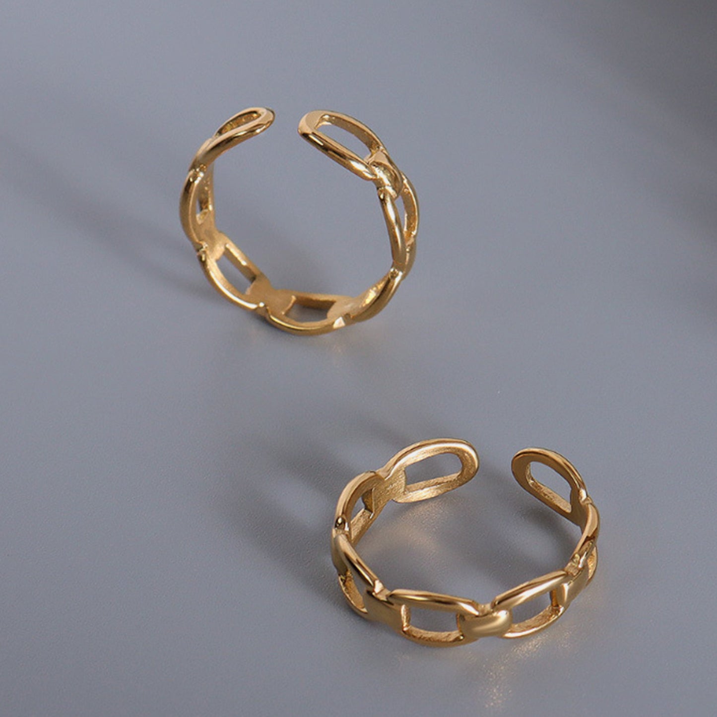Megan Chainlink Ring